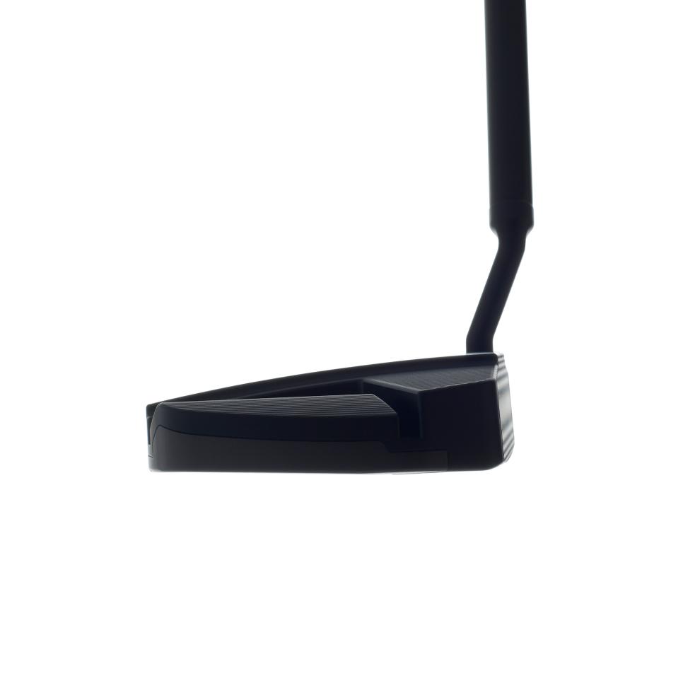 /content/dam/images/golfdigest/fullset/hotlist-2024/mallet-putters/Ping PLD Milled Ally Blue 4_MP_TOE.jpg